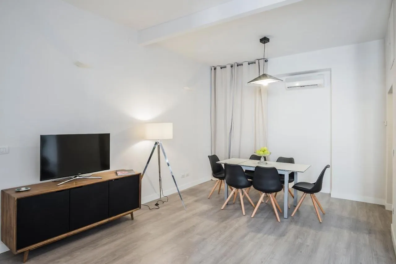 Apartments Florence - Sant'Ambrogio Passion 0*,